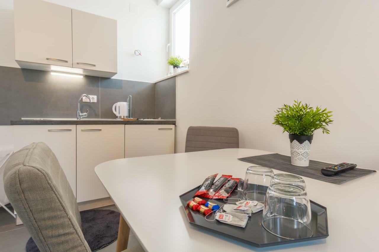 Luxury Apartment Melissa Vodice Buitenkant foto