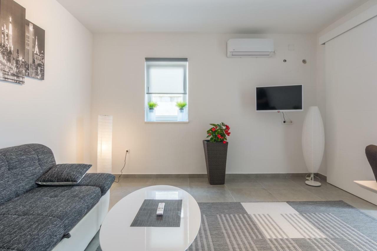Luxury Apartment Melissa Vodice Buitenkant foto