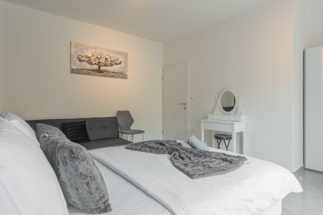 Luxury Apartment Melissa Vodice Buitenkant foto