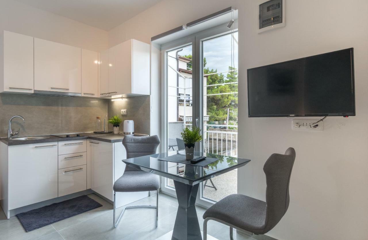 Luxury Apartment Melissa Vodice Buitenkant foto